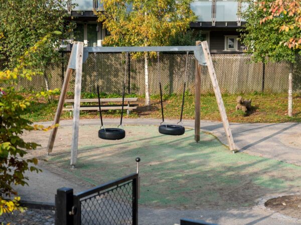 Huskestativ fra Norna Playgrounds