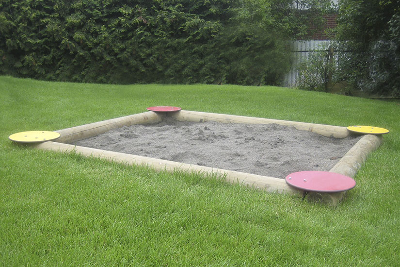 60 163 300 Sandkasse 3x3 Meter Sandkasse i rundstokk 3 x 3 meter