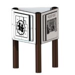 Stolpe til tre aktivitetspaneler