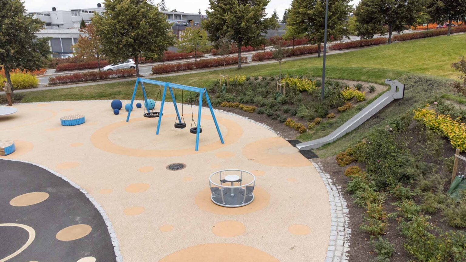 DJI 0380 Lekeapparater i Romsaasparken på Jessheim