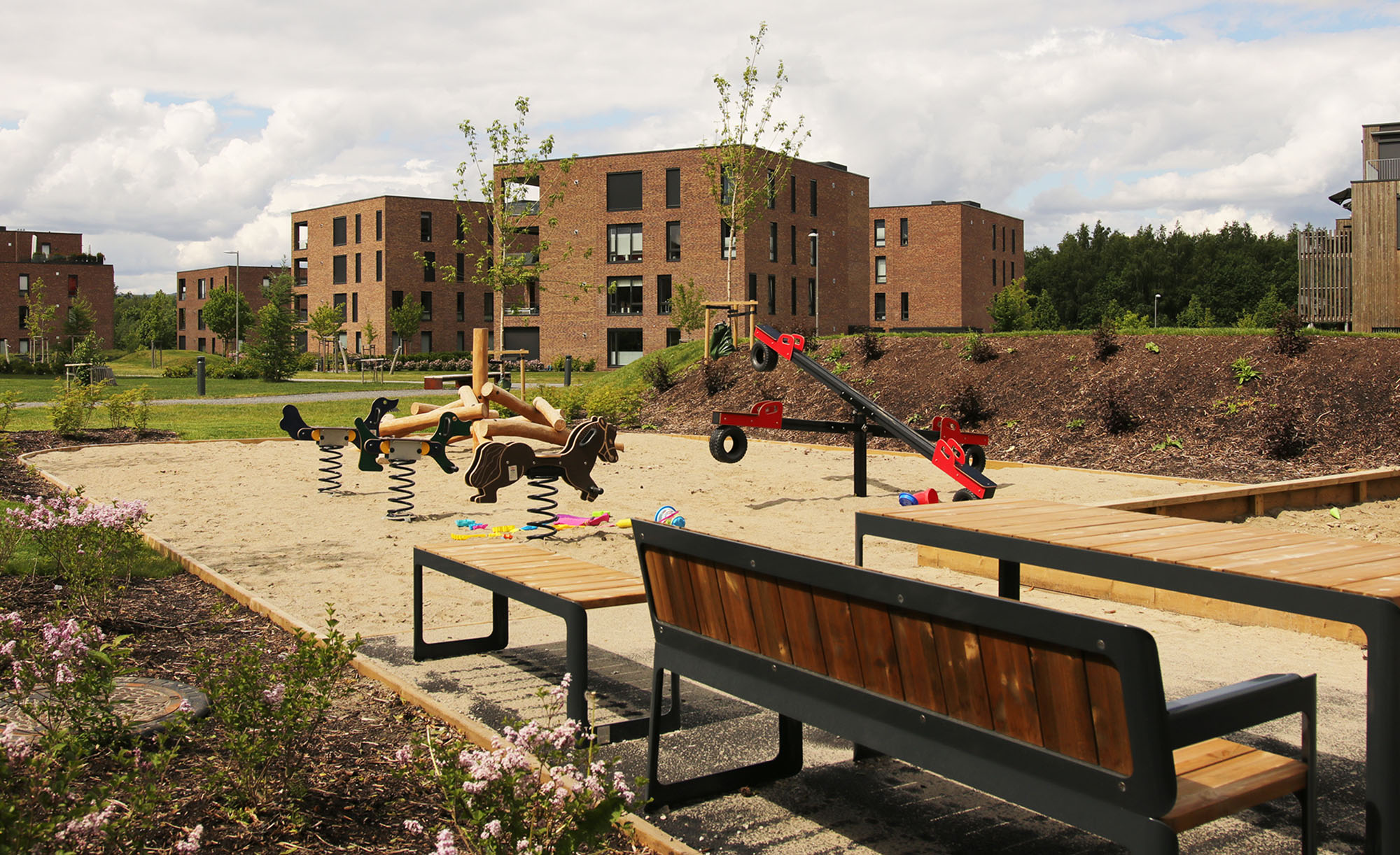 Lekeplass i boligområde